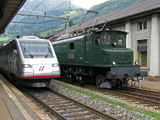 Trenitalia ETR 470-8 e FFS Ae 8/14 11801